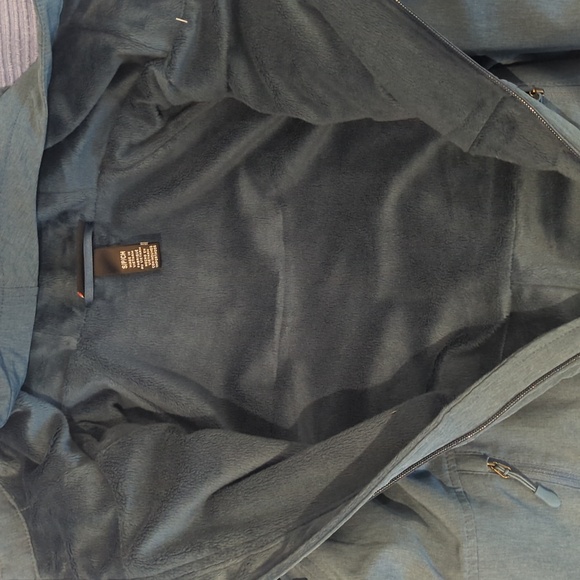 S💙: Kirkland Signature Softshell Jacket Blue - Picture 7 of 9